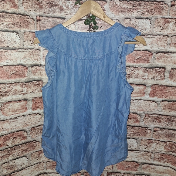 LOFT | 100% Lyrocell Ruffle Shoulder Pullover Chambray Top - Blue - Picture 5 of 15